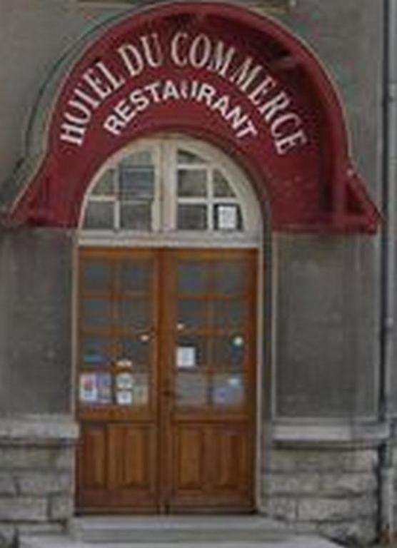 Hotel-Restaurant Du Commerce Aubreville Exterior photo